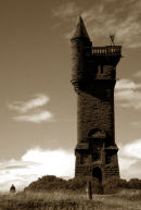 Airlie Monument